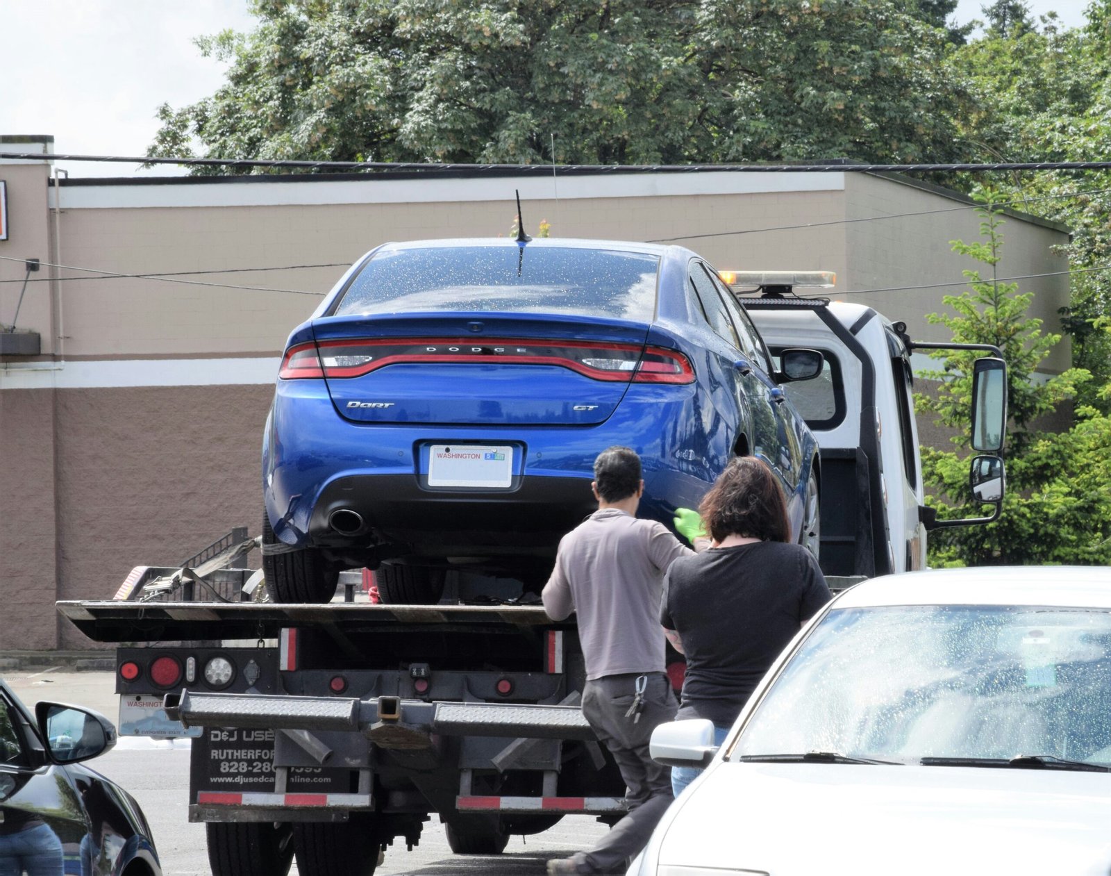 Long-Distance Car Towing in Alberta: How to Prepare Your Vehicle for a Safe Journey