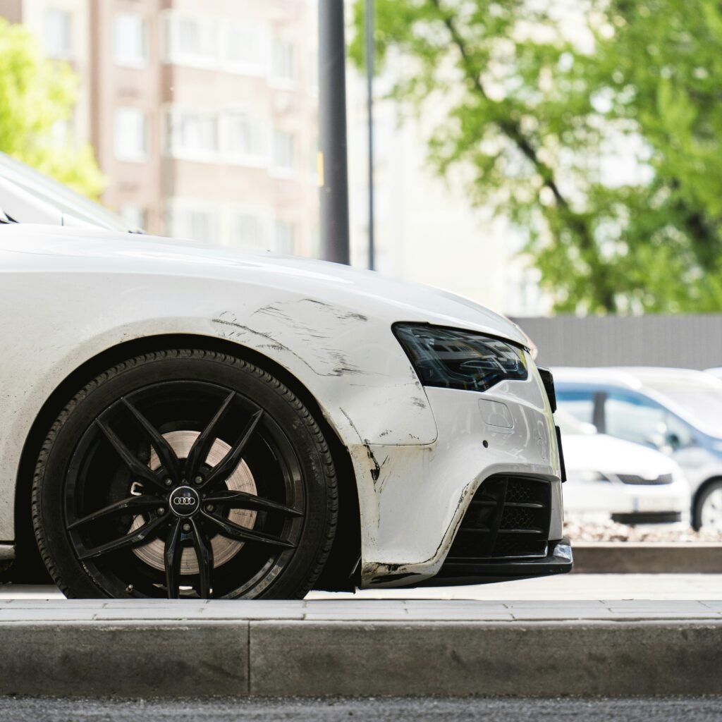 Car Suspension Failure in Calgary: Warning Signs, Driving Risks and When to Call a Tow Truck